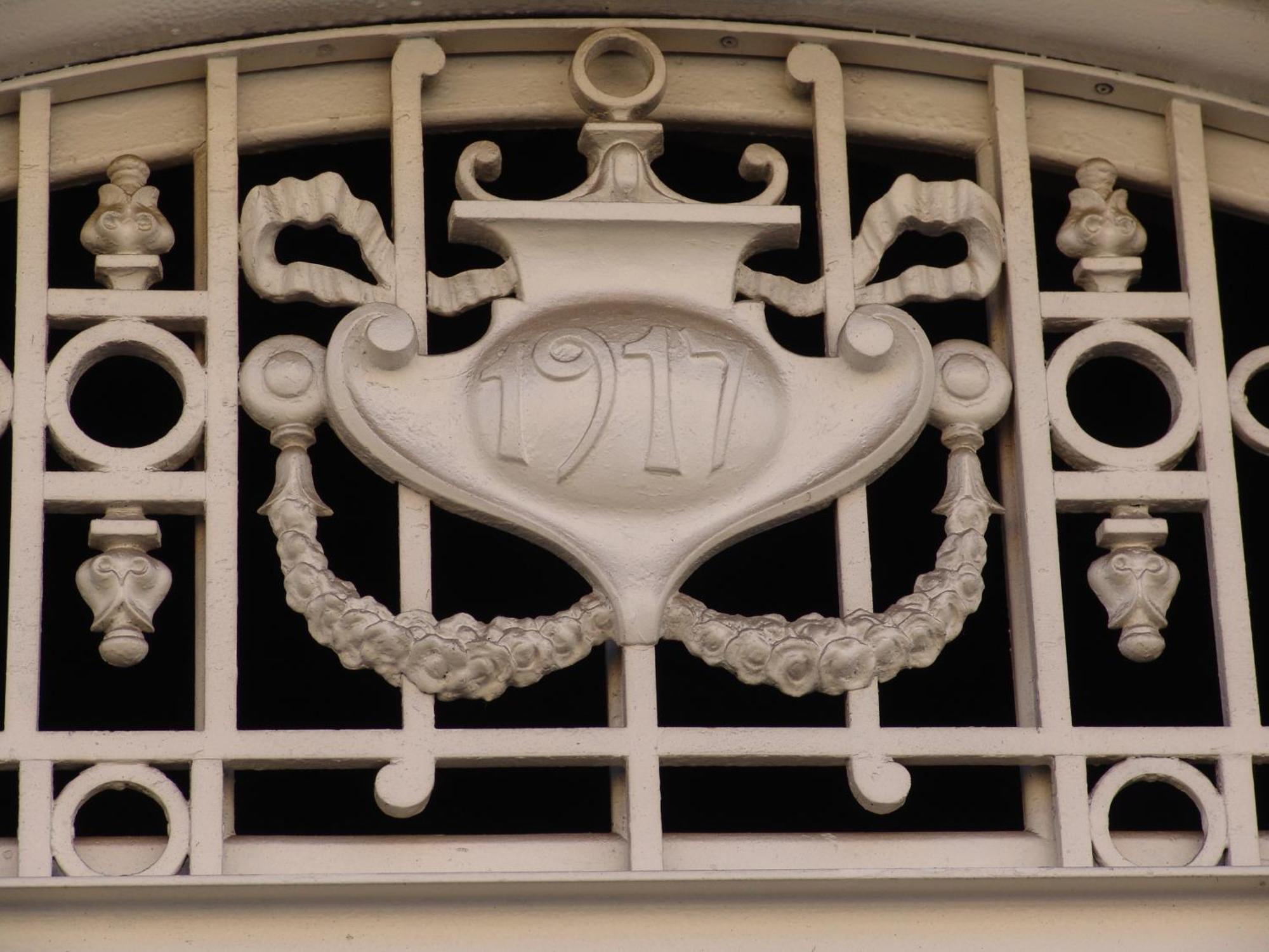 Apartamentos Zaragoza Coso Kültér fotó