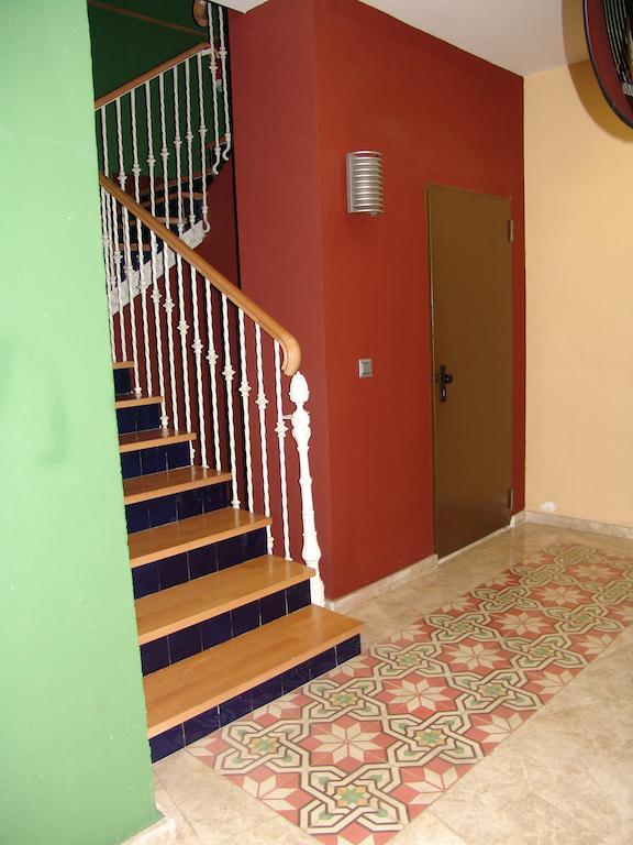 Apartamentos Zaragoza Coso Kültér fotó